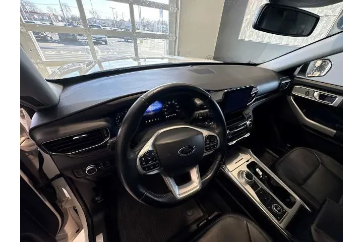 $31315 : Ford Explorer 2022 AWD Limit image 9