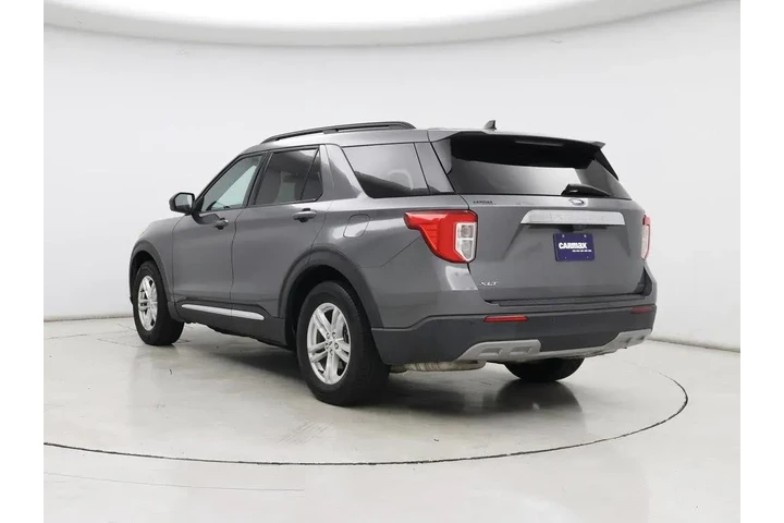 $26998 : Ford Explorer 2022 XLT 4dr S image 2