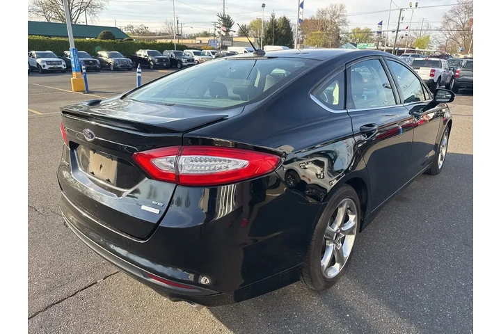 $10995 : Ford Fusion 2016 SE 4dr Seda image 5