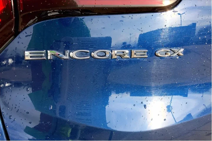 $20887 : Buick Encore GX 2022 Select image 10