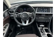 $14995 : Kia Optima 2019 LX 4dr Sedan thumbnail