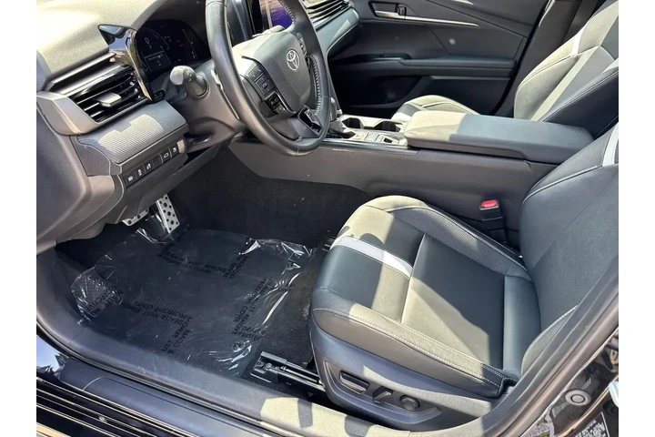 $25520 : Toyota Camry 2025 SE 4dr Sed image 9