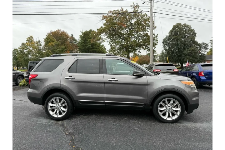 $11999 : 2013 Explorer XLT image 5