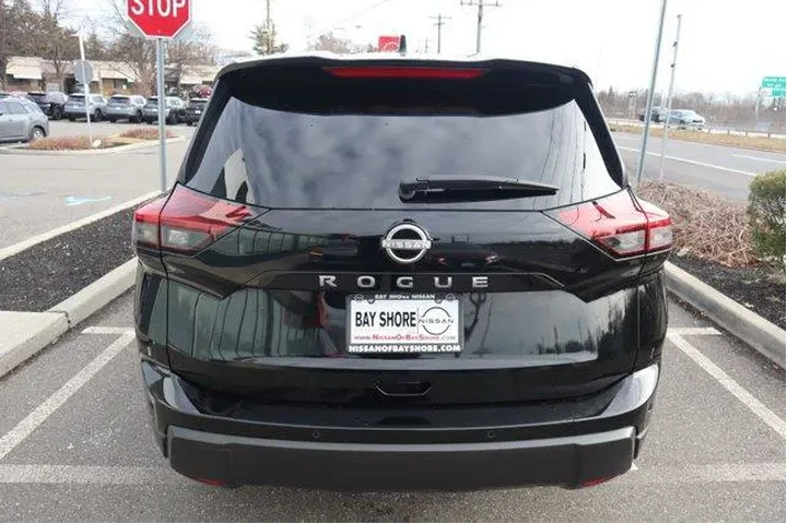 $20440 : Nissan Rogue 2024 S 4dr Cros image 7