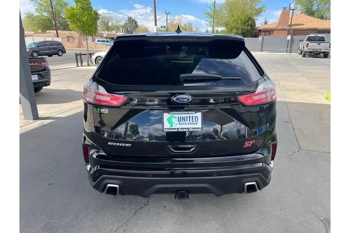 2019 Edge ST image 6