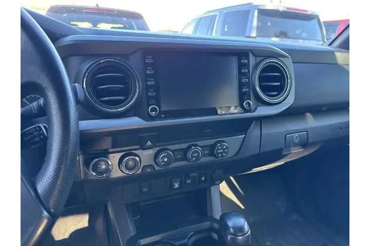 $34645 : Toyota Tacoma 2020 4x4 TRD P image 10