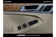 $14495 : Hyundai Genesis 2015 3.8L 4d thumbnail