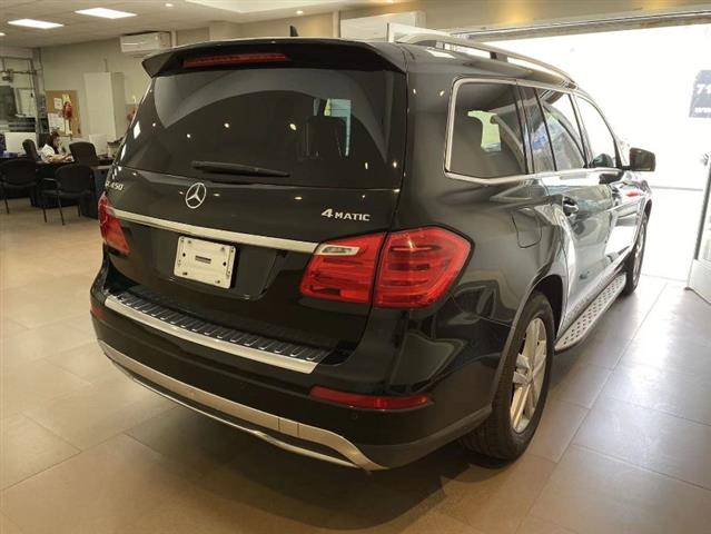 $23999 : Used 2013 GL-Class 4MATIC 4dr image 8