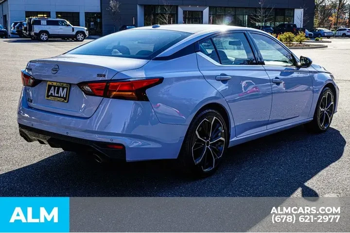 $18920 : Nissan Altima 2024 2.5 SR 4d image 6