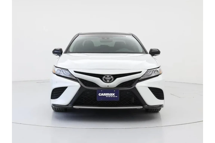 $29998 : Toyota Camry 2018 XSE V6 4dr image 5