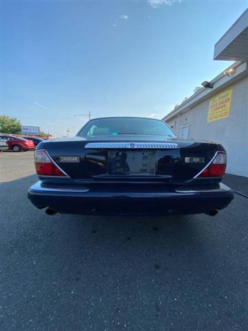 $2495 : 2001 XJ-Series XJ8 image 10