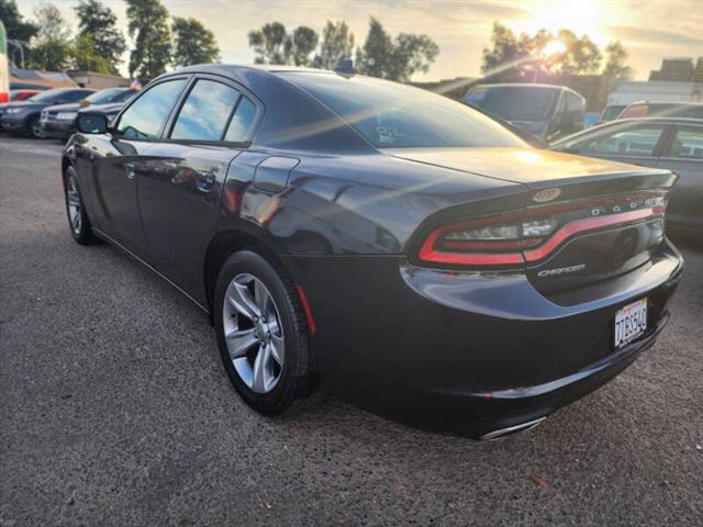 $12599 : 2016 Charger SXT image 5