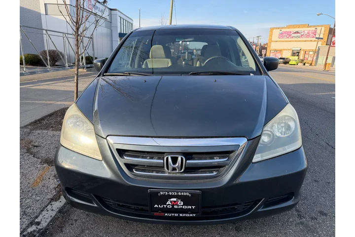 $3580 : 2005 Odyssey LX AT image 2