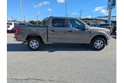 $37995 : Ford F-150 2023 4x4 XLT 4dr thumbnail