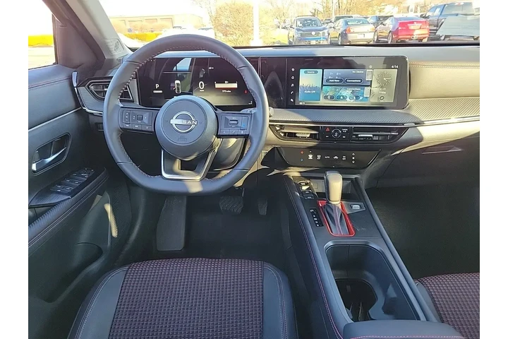 $30995 : Nissan Kicks 2025 SR 4dr Cro image 10