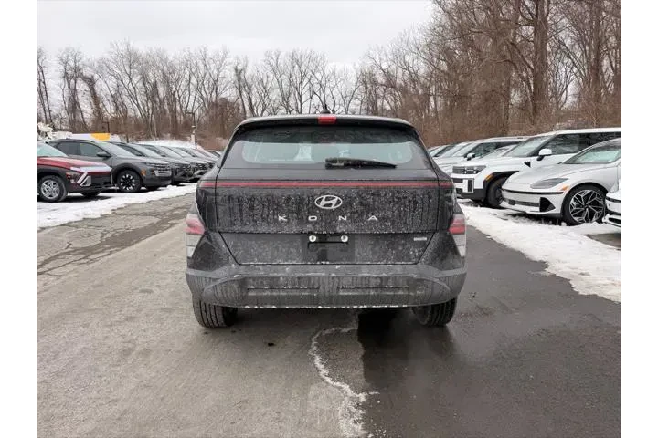 $18750 : Hyundai KONA 2024 AWD SE 4dr image 4