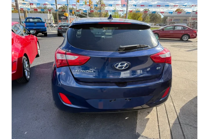 $8995 : 2013 Elantra GT A/T image 3