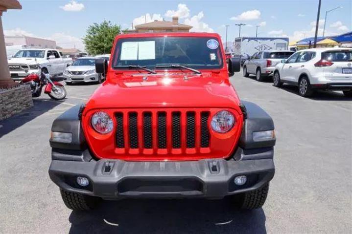 $41995 : Pre-Owned 2019 Wrangler Sport image 3