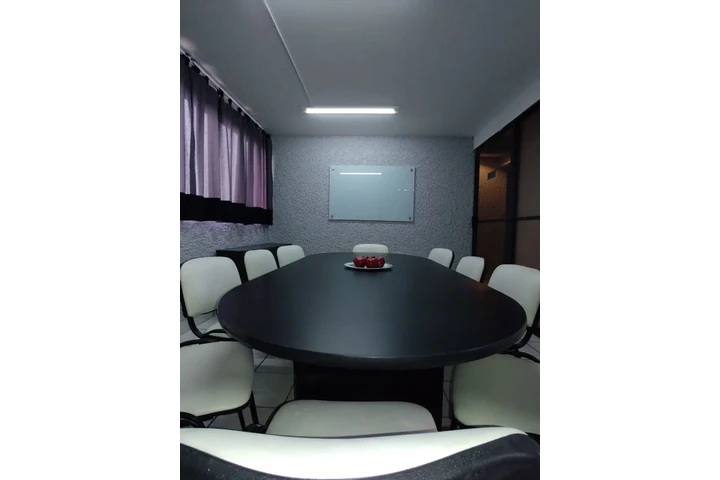 $200 : SALA DE JUNTAS EN GUSTAVO BAZ image 5