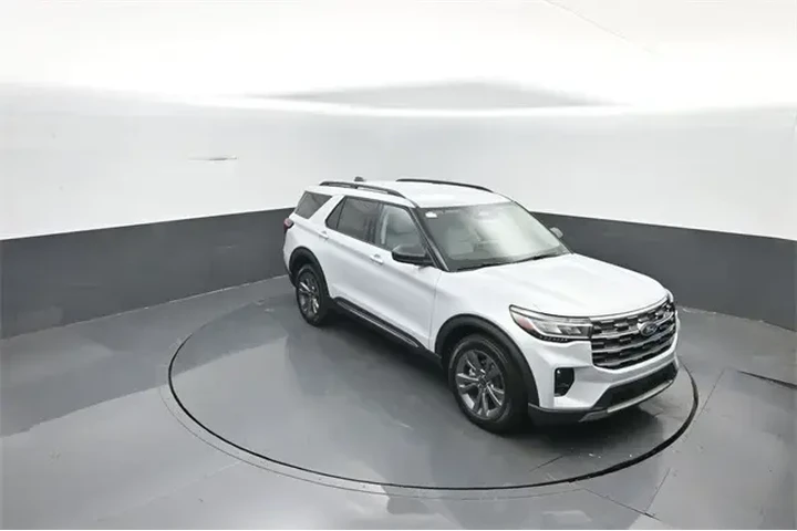 $38947 : Ford Explorer 2025 AWD Activ image 7