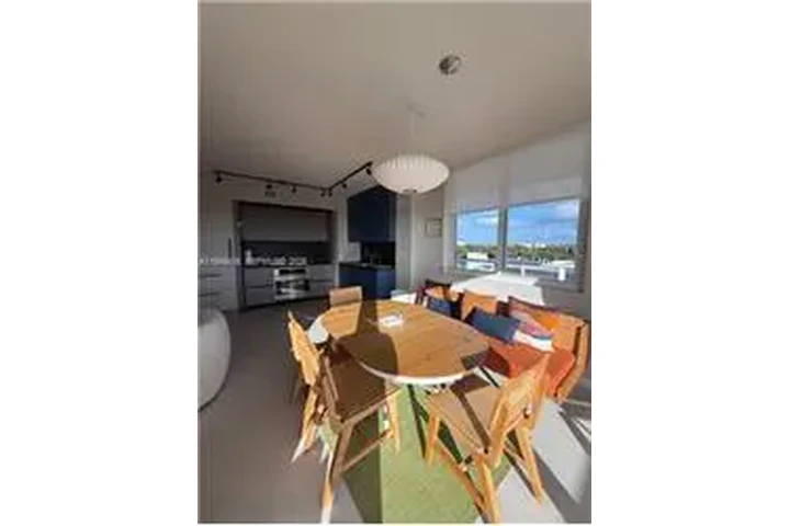 $4500 : Rental property with 2 bedro image 6