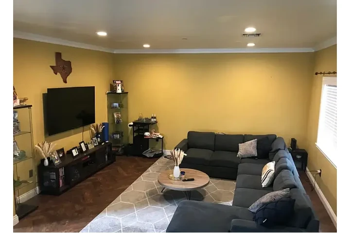 $3100 : Hermosa casa🏠en Los Ange CA🏠 image 1