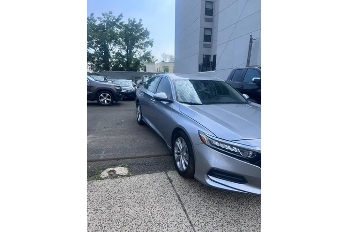 $17995 : Used 2020 Accord Sedan LX 1.5 image 4