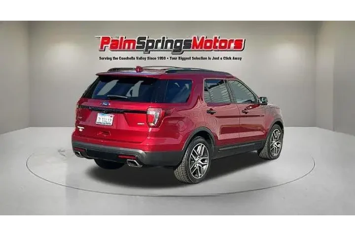 $17900 : Ford Explorer 2017 AWD Sport image 4