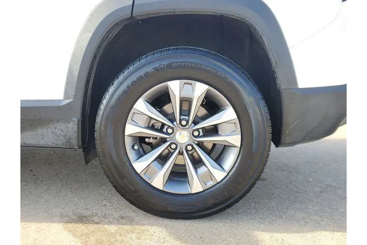 $25988 : Chevrolet Equinox 2025 LT 4d image 8