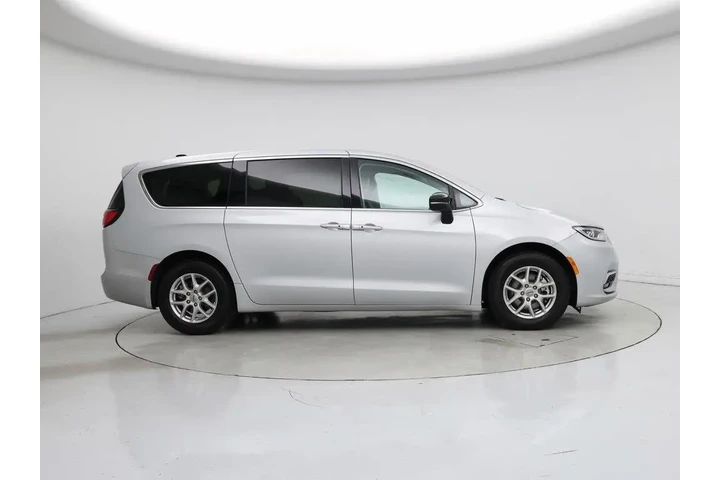 $28998 : Chrysler Pacifica 2024 Touri image 7
