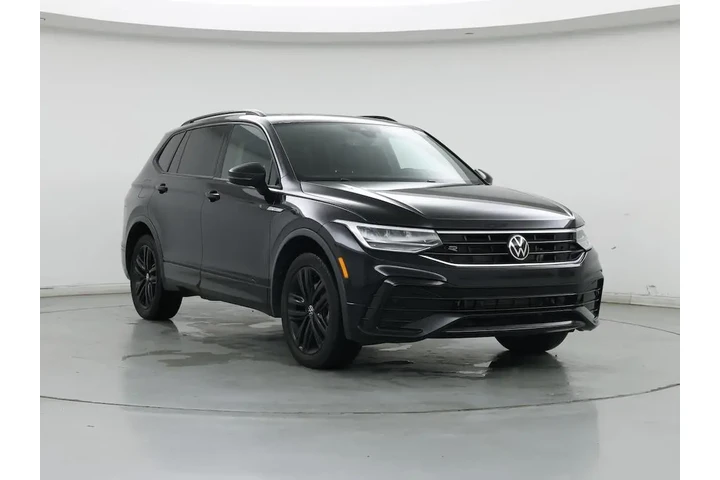 $23998 : Volkswagen Tiguan 2022 SE R- image 1