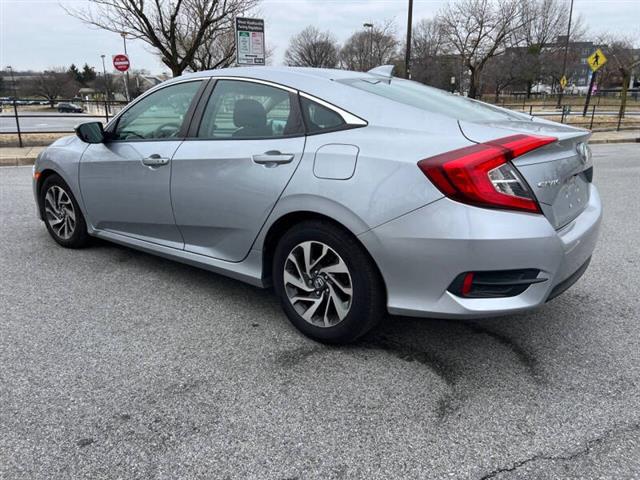 $13900 : 2018 Civic EX image 6