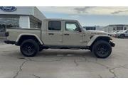$35500 : Jeep Gladiator 2022 4x4 Moja thumbnail