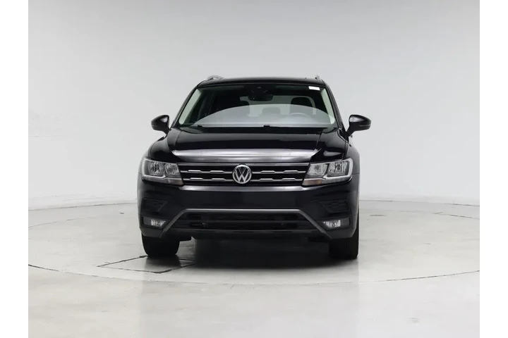 $17998 : Volkswagen Tiguan 2021 SE 4d image 5