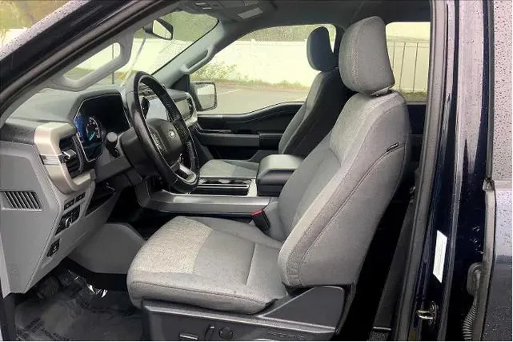 $37976 : Ford F-150 2022 4x4 XLT 4dr image 8