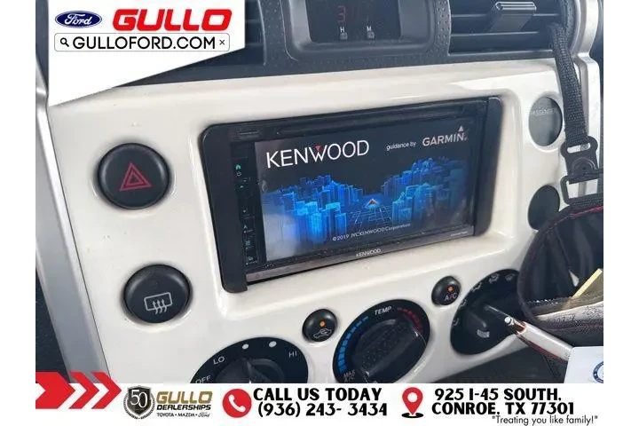 $28991 : Toyota FJ Cruiser 2013 4x4 4 image 6