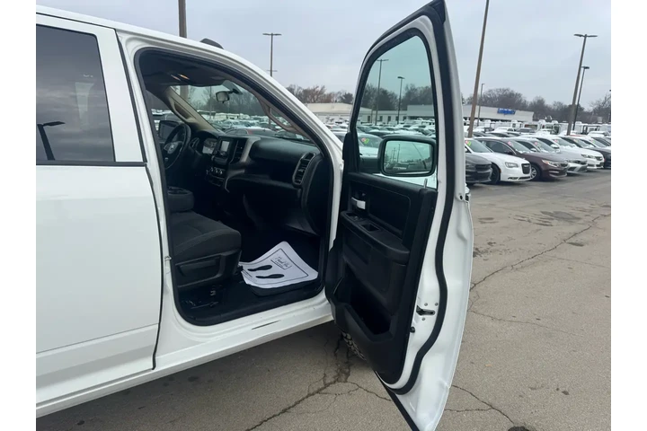 $24980 : 2019 RAM 2500 Tradesman 4x4 C image 8