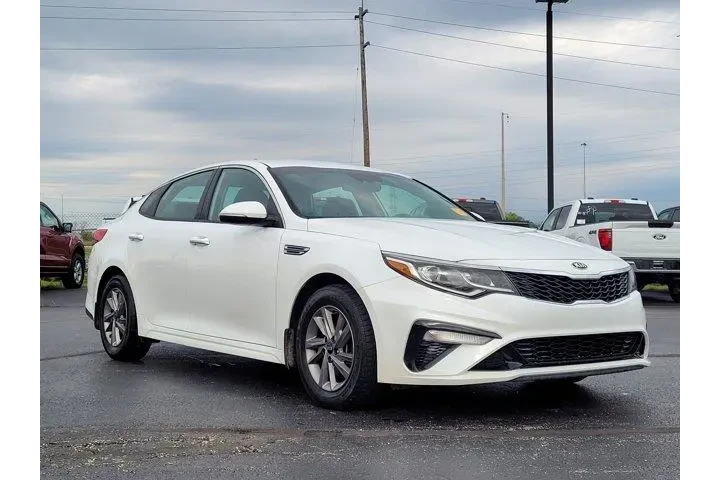 $13577 : Kia Optima 2020 S 4dr Sedan image 1