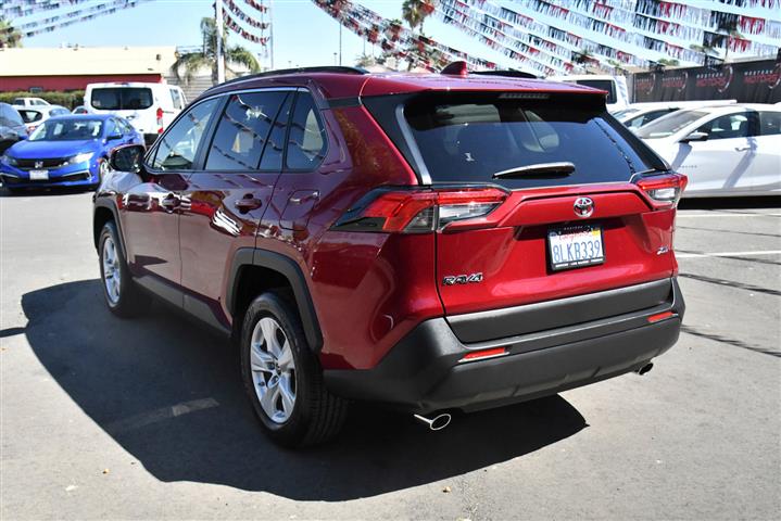 $24457 : RAV4 XLE image 6