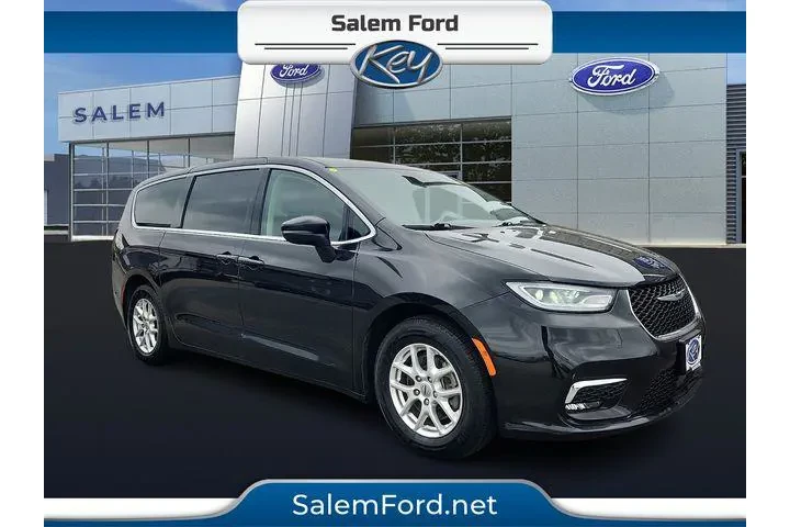 $23990 : Chrysler Pacifica 2023 Touri image 1