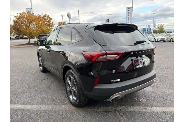 $25699 : Ford Escape 2025 ST-Line 4dr image 8