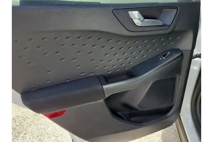 $12659 : Ford Escape 2020 SE 4dr SUV image 8