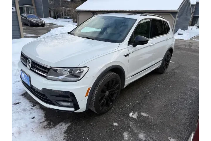$16999 : 2020 Tiguan SE R-Line Black 4 image 1