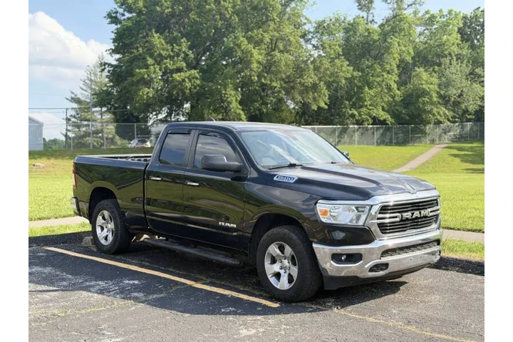 $17999 : 2019 RAM 1500 Big Horn image 1