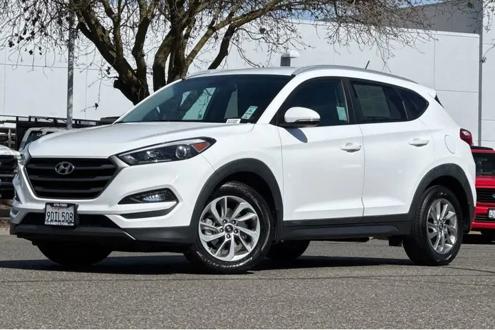 $15880 : Hyundai TUCSON 2016 Eco 4dr image 1