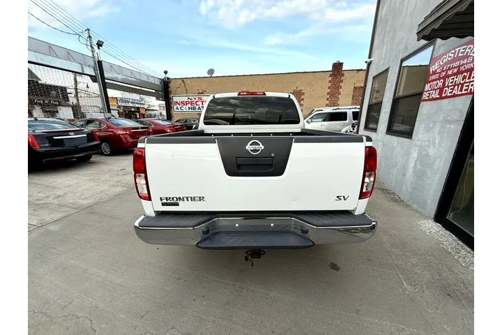 $6703 : 2012 Frontier SL Crew Cab 4WD image 5