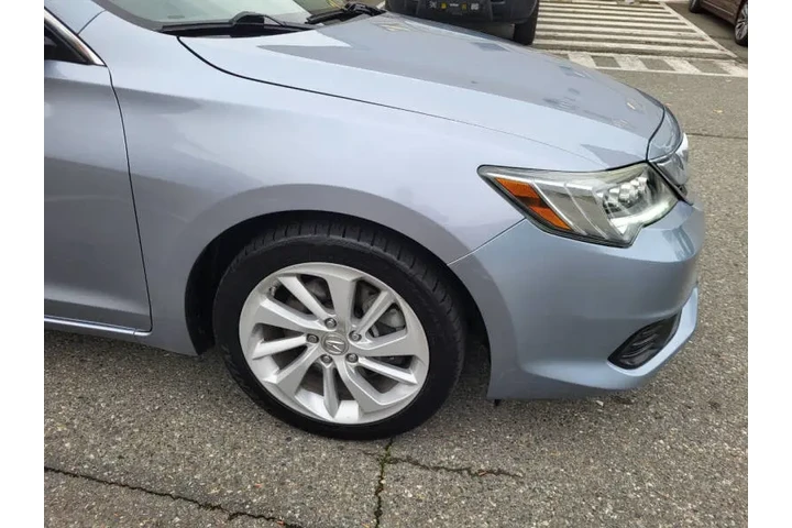 $9900 : 2016 ILX w/Watch image 6