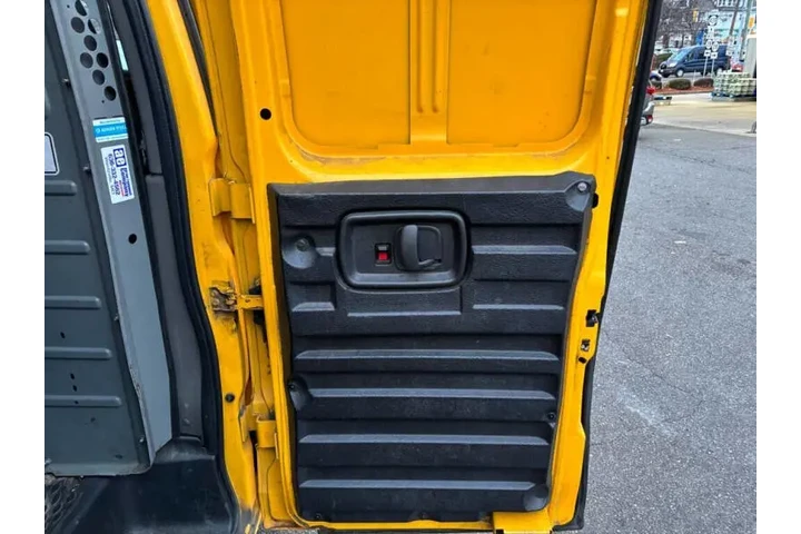 $3499 : 2012 GMC Savana 2500 image 10