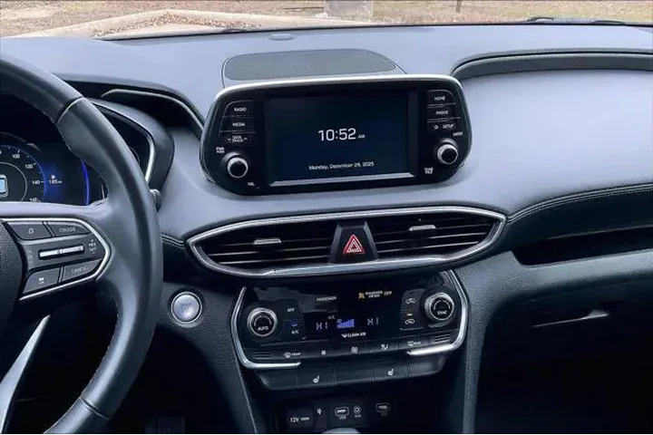 $14981 : Hyundai SANTA FE 2020 SEL 4d image 5