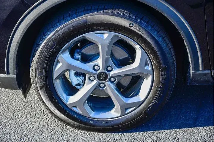 $36805 : Ford Escape Hybrid 2025 ST-L image 9